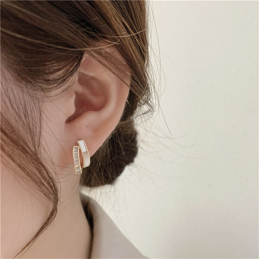 Shell Arc Crystal Metal Stud Earrings